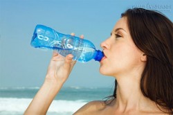 9 sự thật về uống nước bạn nên biết