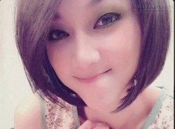 Nữ cảnh sát xinh đẹp, duyên dáng như hoa hậu