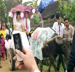 10 đám cưới rước dâu kỳ lạ nhất Việt Nam
