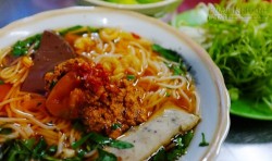 Hướng dẫn làm món bún riêu