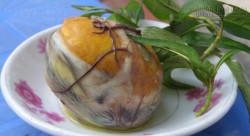 Trứng vịt lộn: Khắc tinh với người bệnh ung thư?