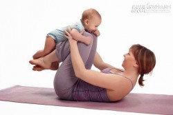 Các động tác thể dục đơn giản giúp giảm eo sau sinh hiệu quả