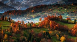 Lặng người với vẻ đẹp bình minh của núi Transylvania