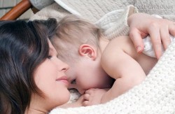 Các mẹo dân gian cai sữa hiệu quả