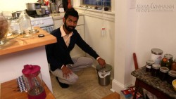 Người đàn ông hơn 2 năm hầu như không xả rác