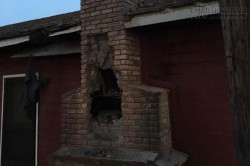 Đi ăn trộm, chết oan vì chủ nhà đốt lò sưởi