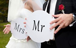 Chọn ngày cưới hợp bát tự cho trăm năm hạnh phúc