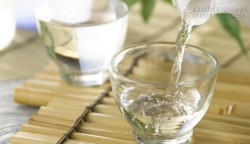 5 Công dụng bất ngờ từ rượu trắng