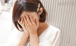 Đêm tân hôn đáng nhớ của cô gái nhắm mắt đưa chân lấy chồng già