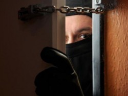 Khóc không được, cười không xong với tâm thư tên trộm để lại