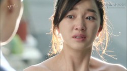 Dùng thủ đoạn lấy được chồng giàu nhưng sau 10 năm tôi vẫn phải ra đi tay trắng
