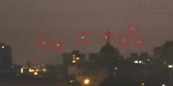 Hàng trăm UFO đổ bộ, sáng lóa bầu trời Chile?