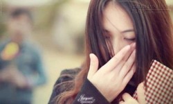 Nhờ dấu son đỏ, tôi đau đớn nhận ra mình là vợ tương lai thứ 5 của gã người yêu chung tình
