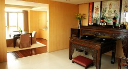 Cách dọn bàn thờ đúng phong thủy và mang lại may mắn