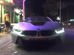 5 thiếu gia Việt gây chú ý khi sở hữu siêu xe BMW i8