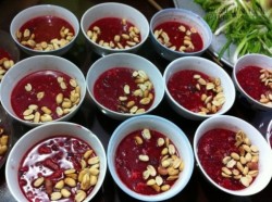 Ai còn đang ăn tiết canh thì dừng ngay trước khi quá muộn