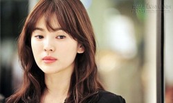 Kỉ niệm 7 năm ngày cưới, chồng tặng vợ một bất ngờ không tưởng