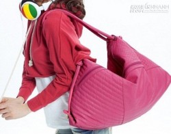 Tiền vào như nước nhờ mẹo phong thủy túi xách