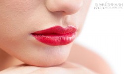 Hướng dẫn bạn cách lựa chọn son môi không bị độc hại