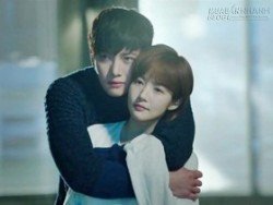 Khi biết tình cũ là người đỡ đẻ cho tôi, chồng đã làm một việc khiến cả gia đình bất ngờ