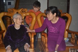 Hình ảnh cuộc sống của cụ bà 107 tuổi 30 năm chưa đi viện