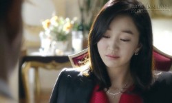 Nhận quả đắng vì… dâng chồng cho sếp