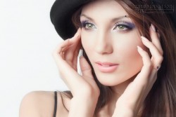 Vị trí nốt ruồi trên cơ thể phụ nữ báo hiệu giàu sang, phú quý