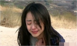 Bà mà còn gọi điện lên bắt tôi về ăn Tết là tôi đi chết cho bà xem! và nỗi oan của người mẹ được hóa giải sau 50 cuộc gọi nhỡ cháy máy