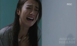 Lời trăn trối cuối cùng của người vợ hiền bao năm nhận mình vô sinh khiến chồng và nhà chồng vỡ òa khóc nghẹn