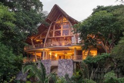 Mê mẩn với ngôi nhà trên cây tuyệt đẹp ở Mexico