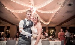 Chuyện tình cảm động được kể qua 22 bức ảnh