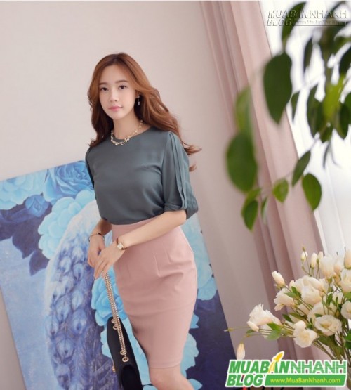 Những set đồ công sở đẹp nhất với chân váy bút chì và sơ mi cách điệu