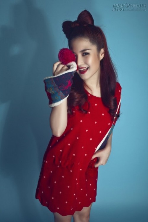 Hương Tràm  với vẻ đẹp sexy