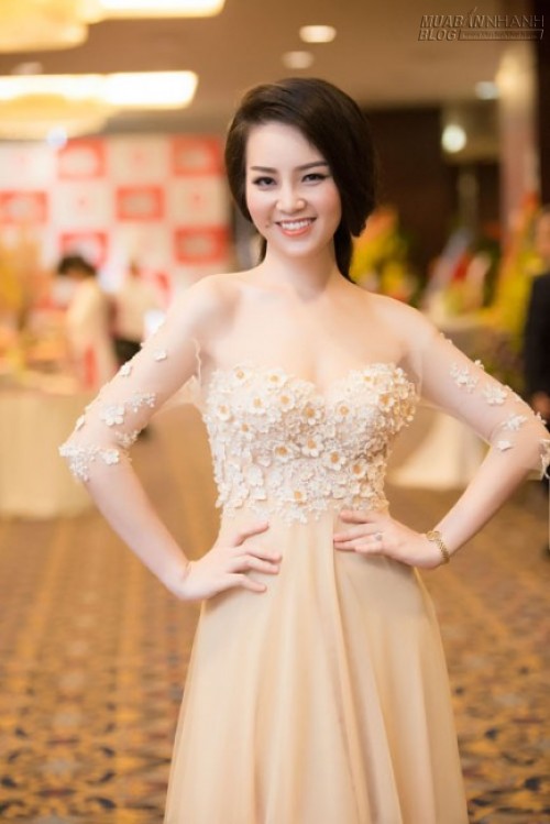 Điểm danh 5 Á hậu thành công của showbiz Việt