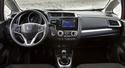 10 không gian nội thất xe hơi đẹp nhất năm 2015