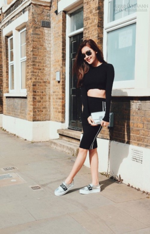 10 c&aacute;ch mix sắc đen đẹp như sao Việt