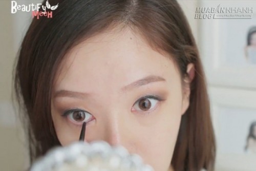 Trang điểm kiểu Hàn nhẹ nhàng xuống phố