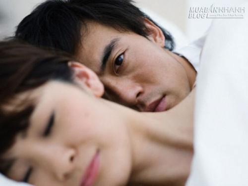 Vợ &agrave;! Em c&oacute; thể mạnh mẽ nhưng xin em đừng lạnh l&ugrave;ng..