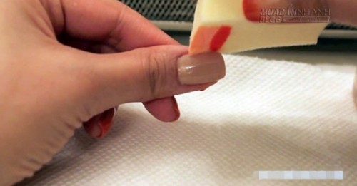 Tự sơn móng tay theo xu hướng ombre ảo diệu