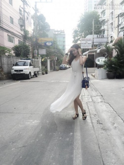 Huyền My tung tăng ở Thái Lan cùng gia đình