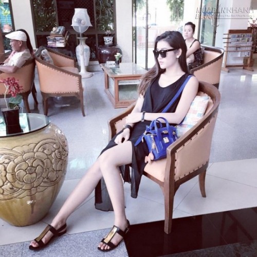 Huyền My tung tăng ở Thái Lan cùng gia đình