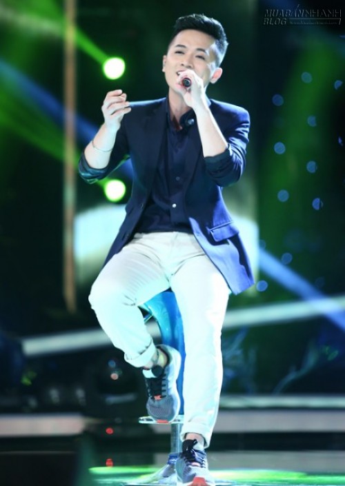 Th&iacute; sinh Vietnam Idol thiếu lửa trong Gala 2