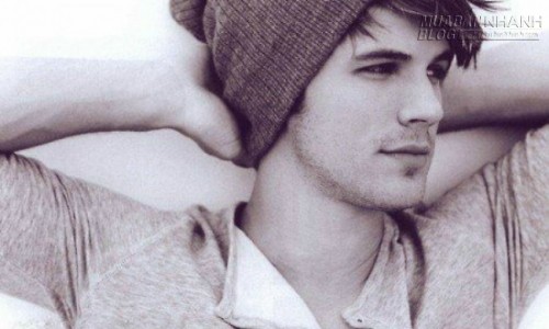 Đ&agrave;n b&agrave; đừng qu&ecirc;n bản chất th&iacute;ch ngoại t&igrave;nh của đ&agrave;n &ocirc;ng