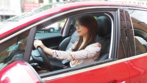 Peugeot 208 - Sự lựa chọn hàng đầu cho những cô nàng đam mê dịch chuyển