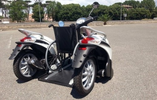 Piaggio Liberty 3 bánh 150 phân khối cho người khuyết tật