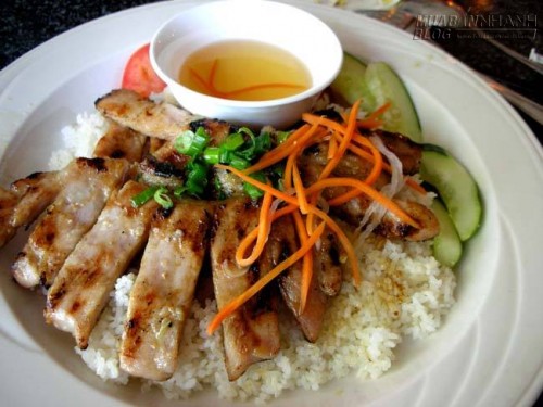 Cách làm món sườn rang muối lạ miệng