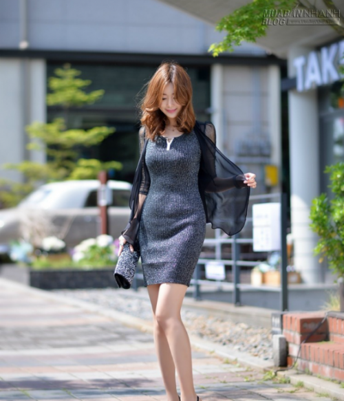 Diện áo cardigan dịu dàng cho ngày thu
