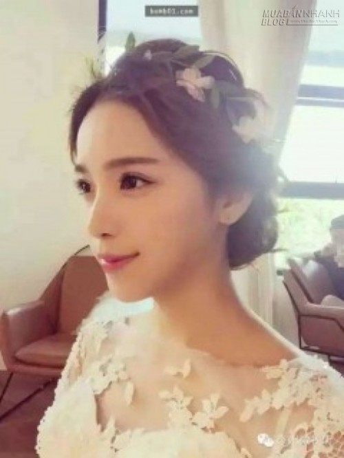 Cô gái trẻ xinh đẹp như hoa biến thành dị dạng sau một lần thổi nến sinh nhật