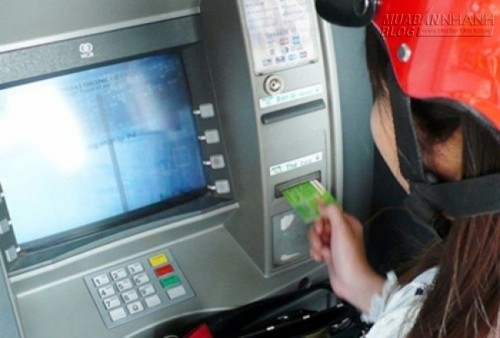 Cảnh báo chiêu hơi thở của quỷ nhằm vào người rút tiền ở cây ATM