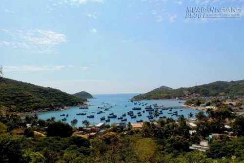 Phong cảnh ngoạn mục trên cung đường ven biển Ninh Thuận